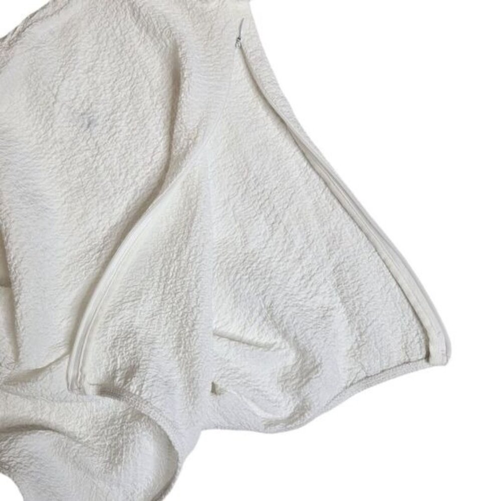 ASTR white crepe puff sleeve square neck body suite size medium - Picture 7 of 14